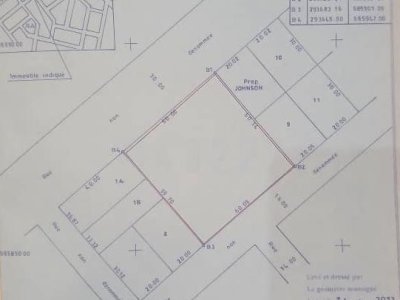 6 Super LOTS CLOTURES à Vendre